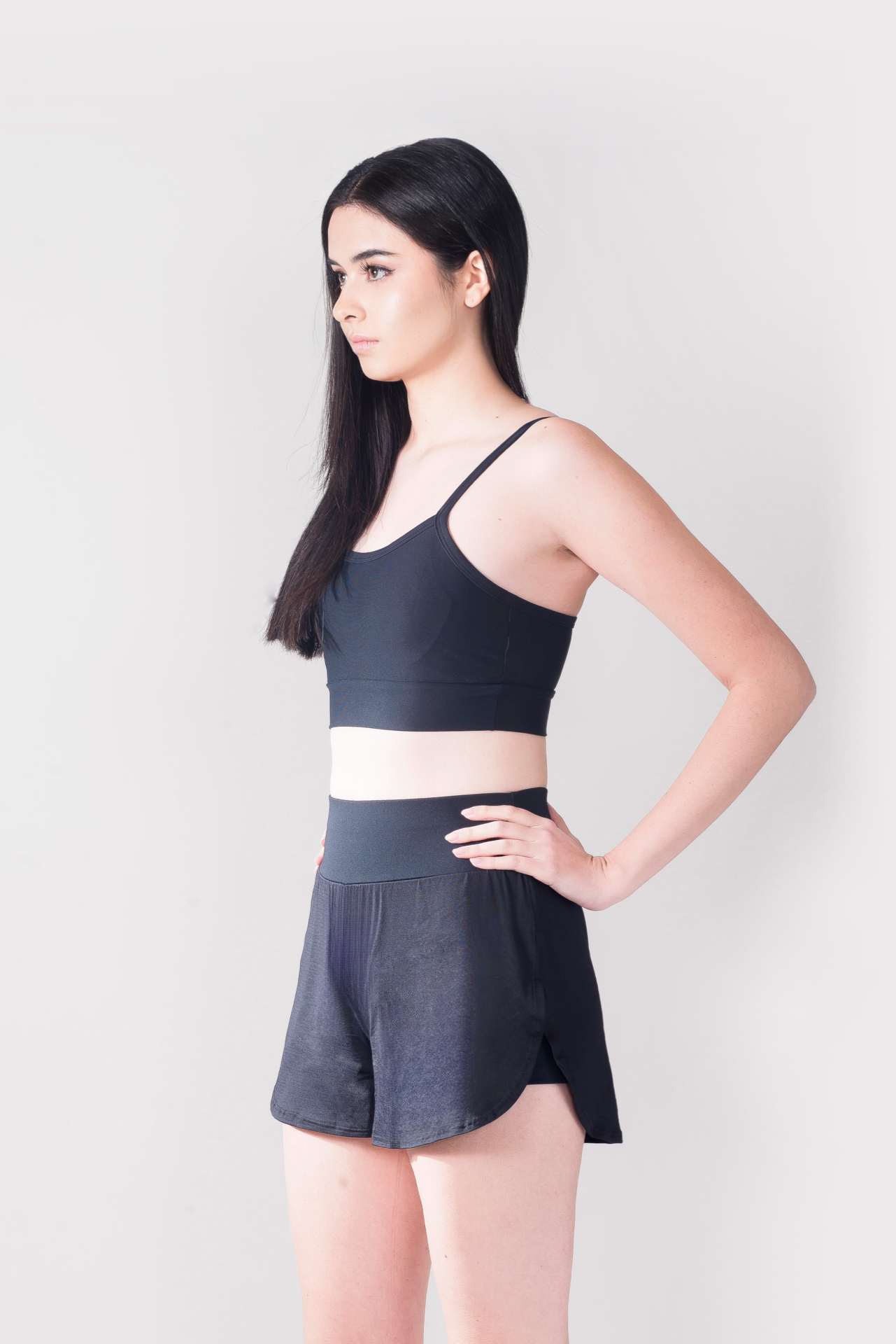 SHORT AGUSTINA NEGRO