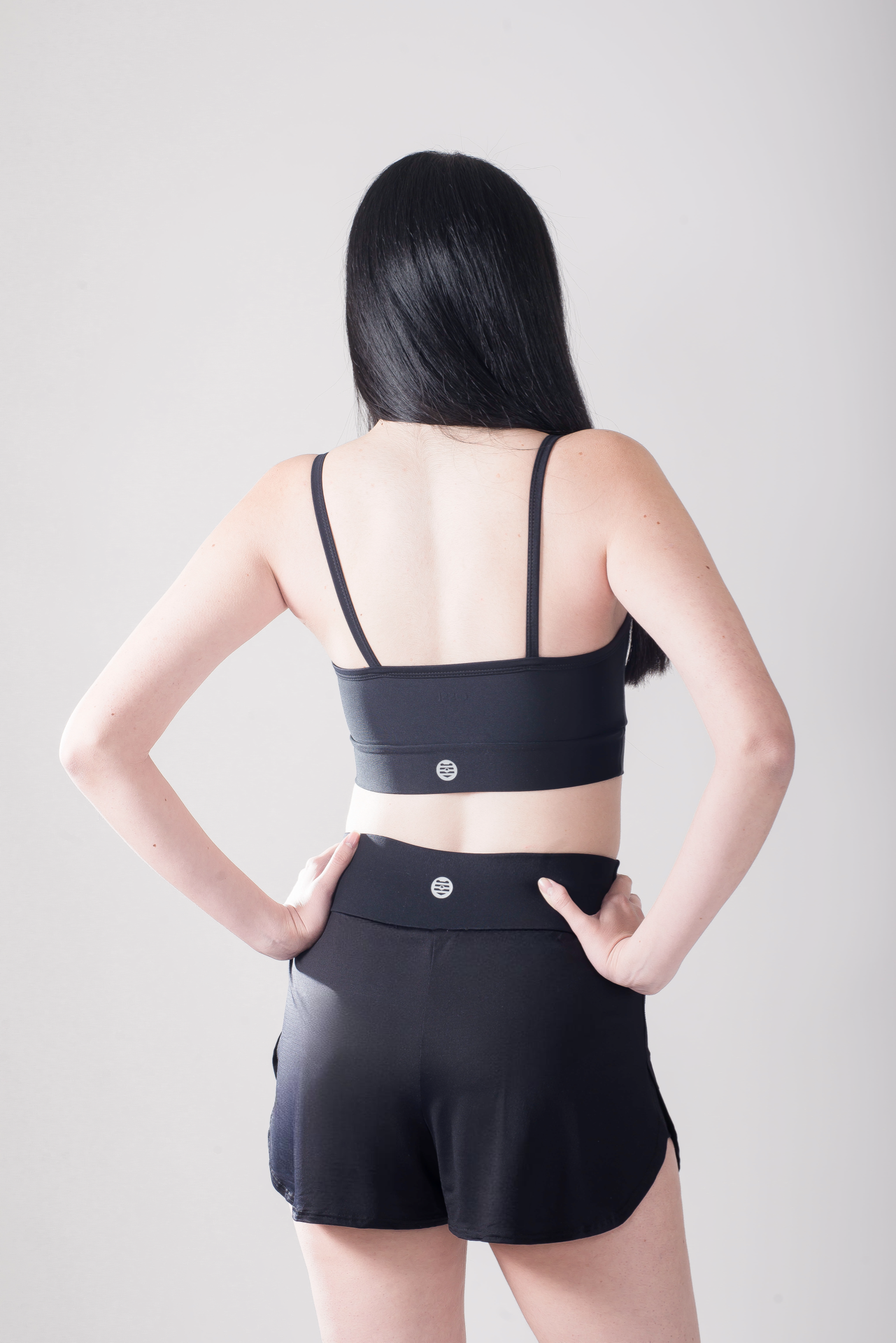SHORT AGUSTINA NEGRO